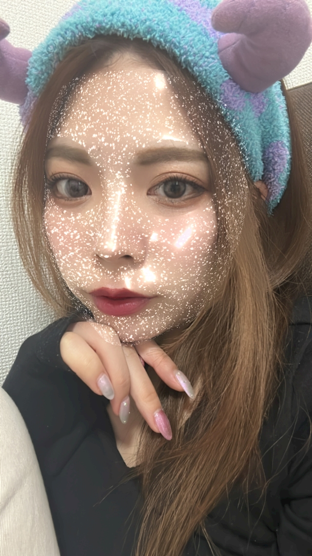 自称バイトリーダー🐰のどち13